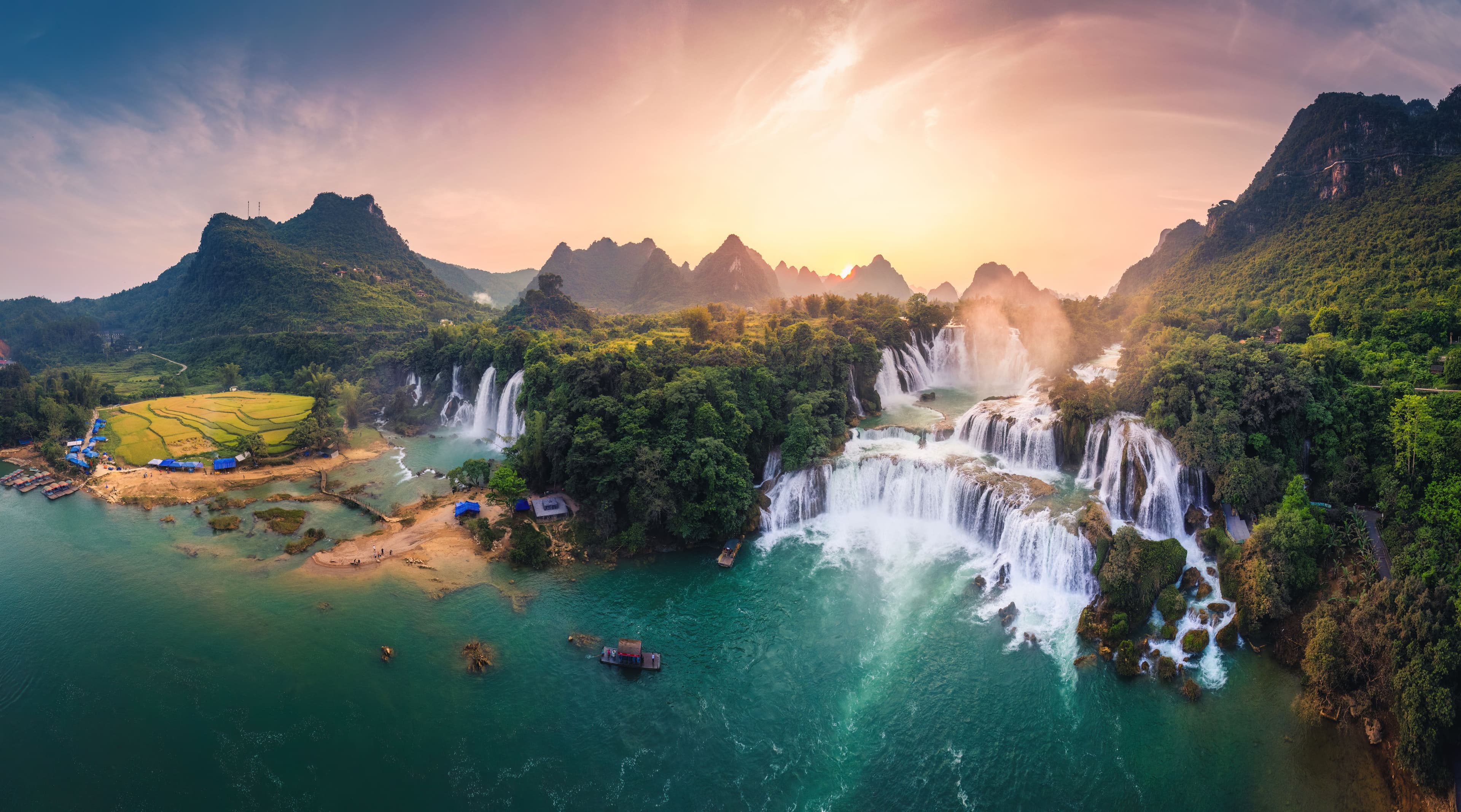majestic ban gioc waterfall detian falls flowing