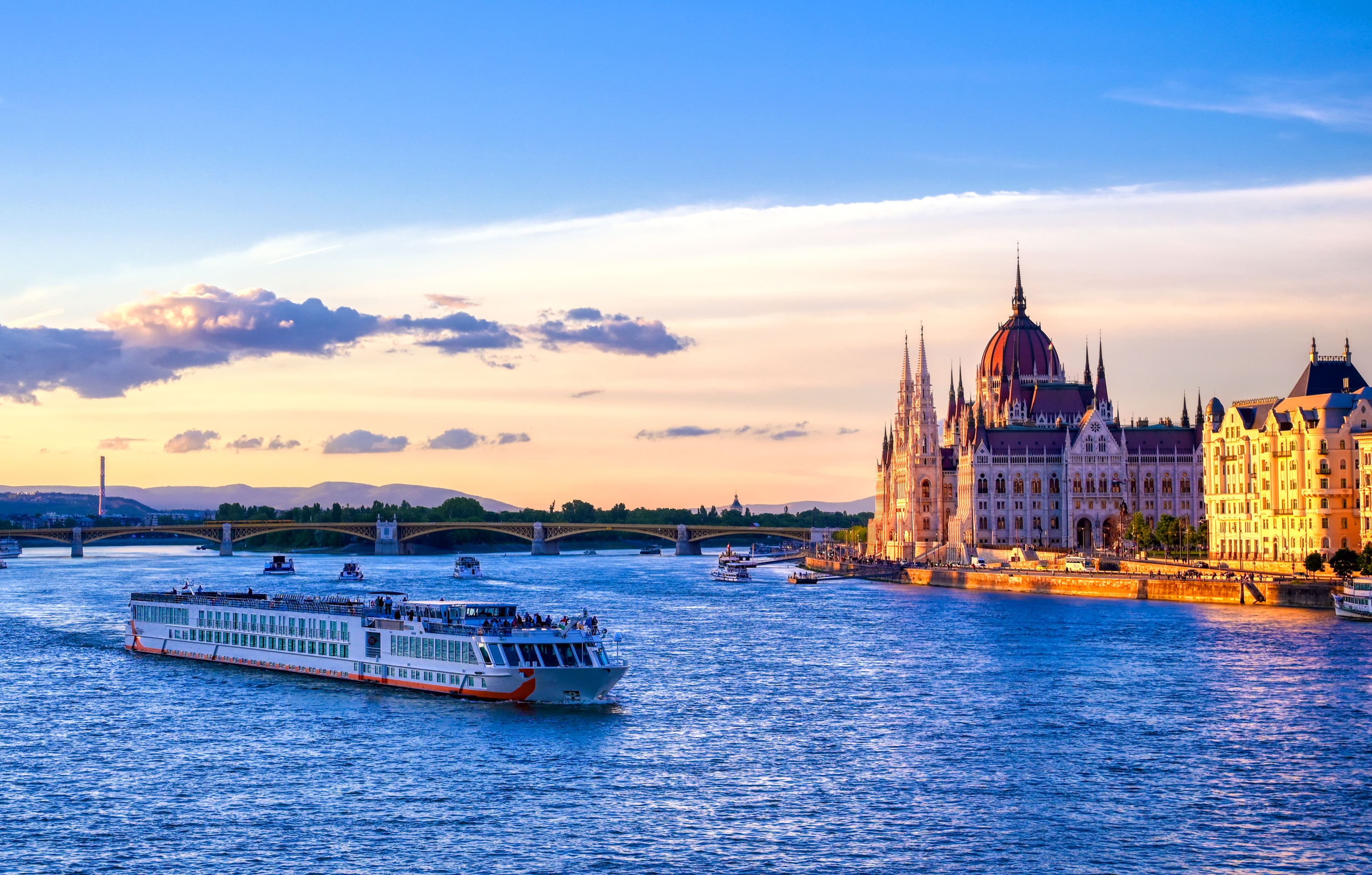 the hungarian parliament building located on the danube